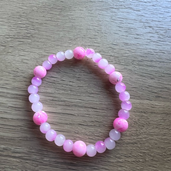 Handmade Jewelry - Handmade Hot Pink & White Tie Dye Beaded Bracelet, Size 7”